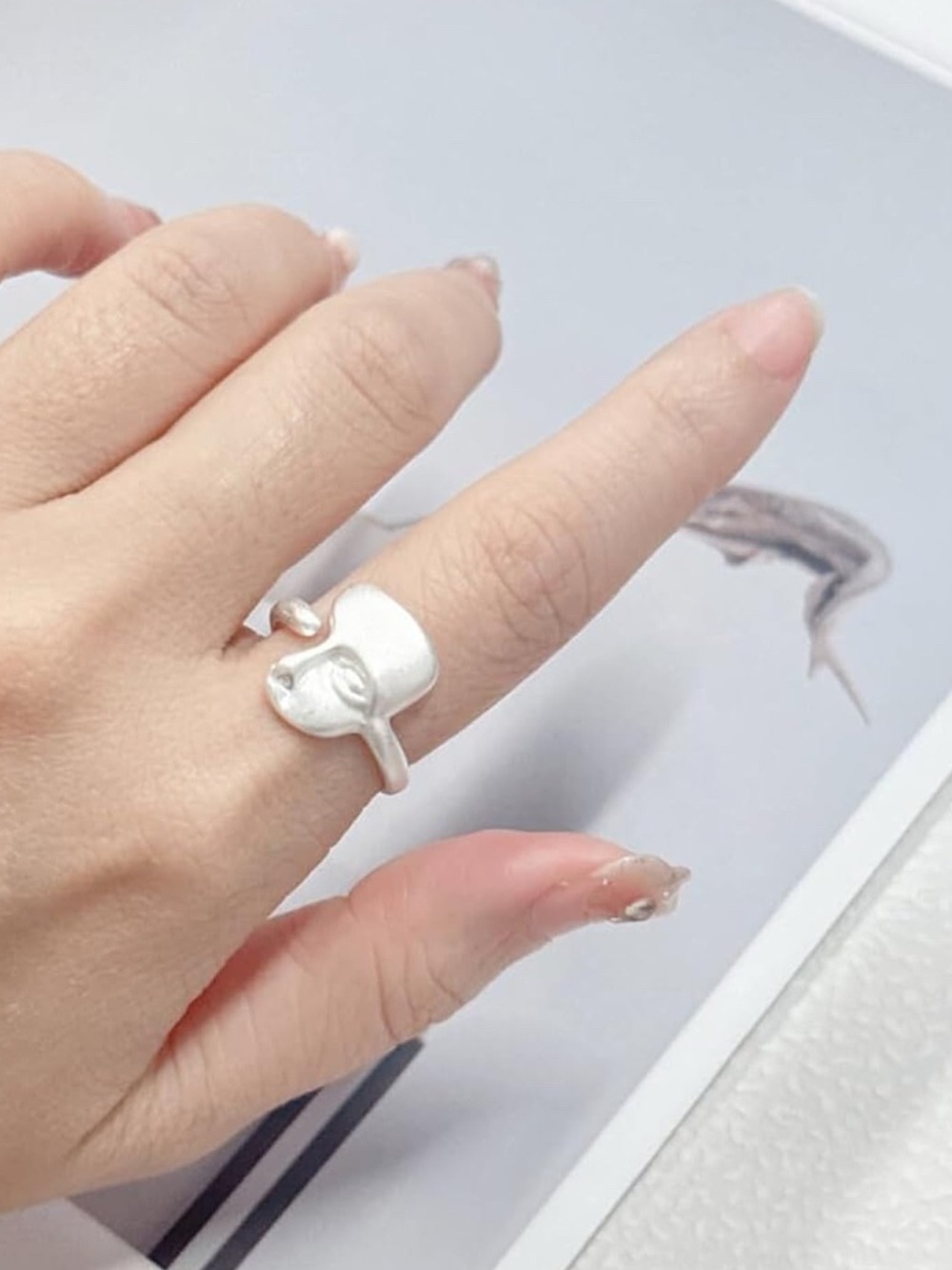 Silver Sculpted Face Ring - Picture 2 of 4